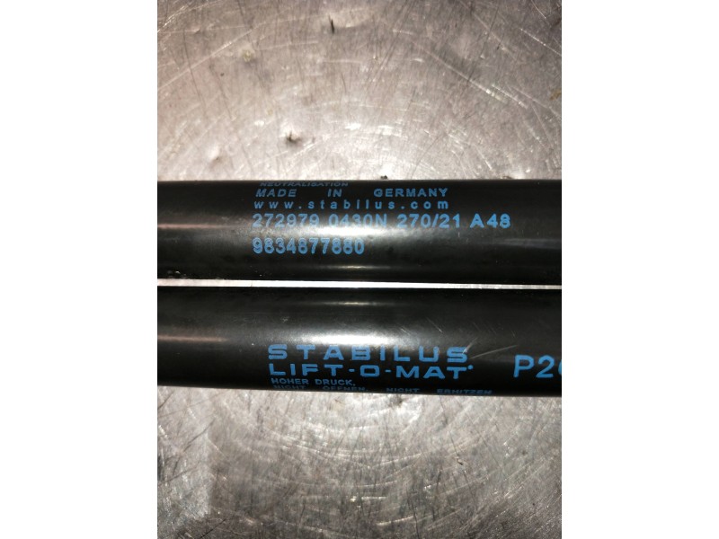 Recambio de amortiguadores maletero / porton para opel mokka gs line referencia OEM IAM 9834877880 2729790430N 