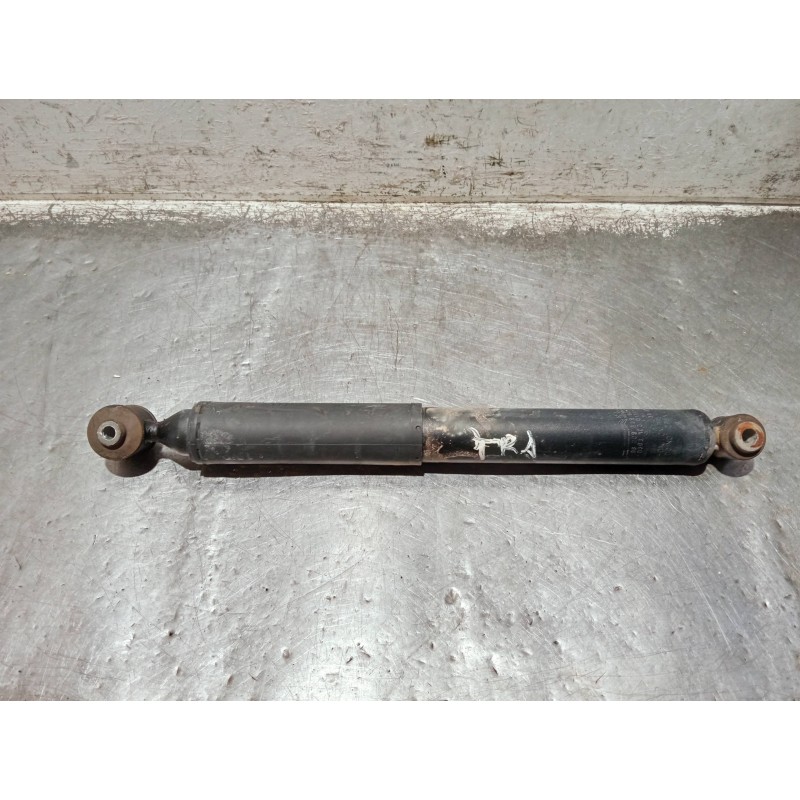 Recambio de amortiguador trasero derecho para citroen c4 cactus bluehdi 100 referencia OEM IAM 9820952980 03031000134 