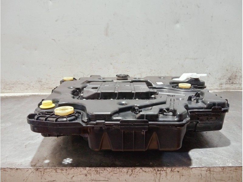 Recambio de deposito combustible para citroen c4 cactus bluehdi 100 referencia OEM IAM 9827948380 78662B ADBLUE