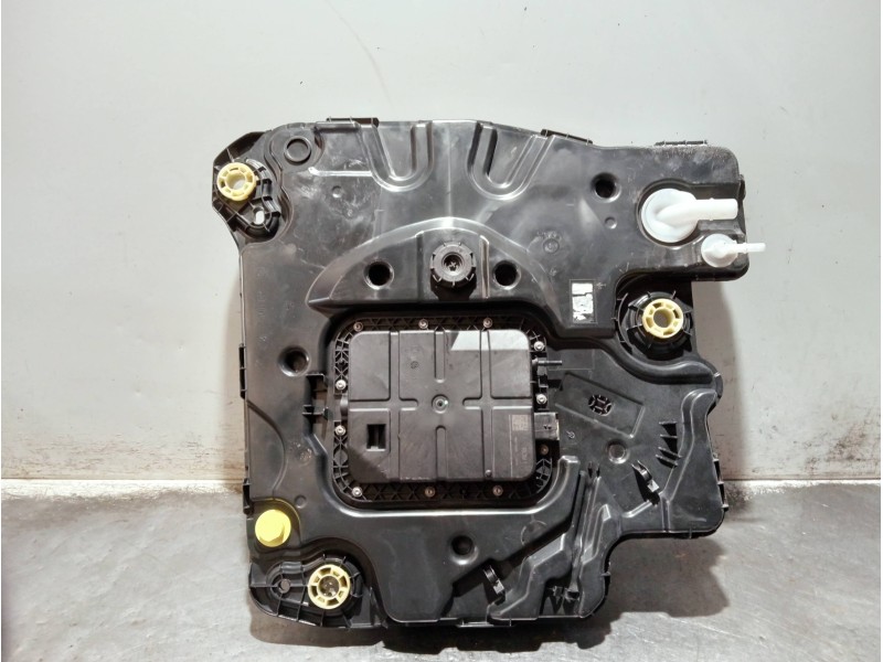 Recambio de deposito combustible para citroen c4 cactus bluehdi 100 referencia OEM IAM 9827948380 78662B ADBLUE