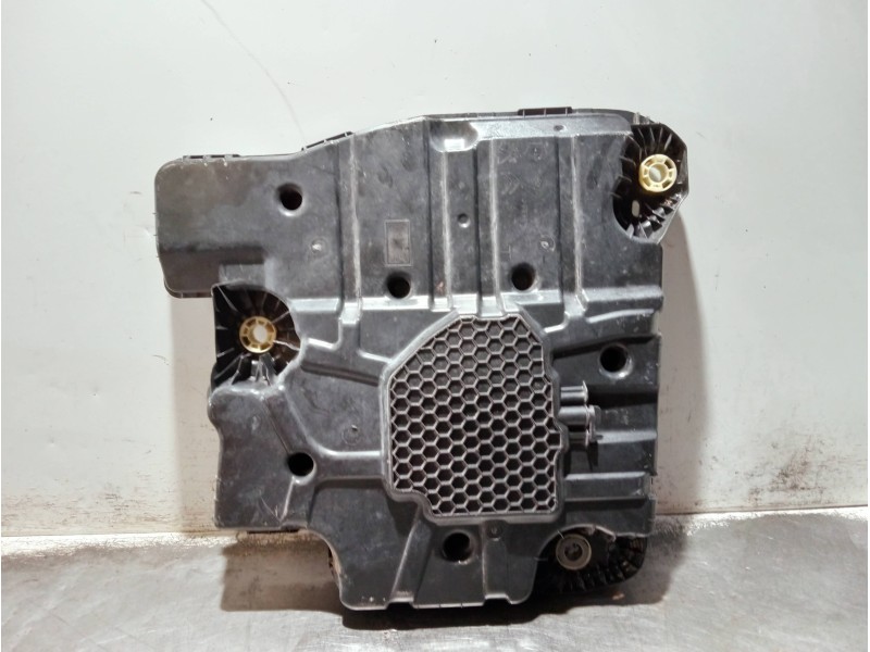 Recambio de deposito combustible para citroen c4 cactus bluehdi 100 referencia OEM IAM 9827948380 78662B ADBLUE