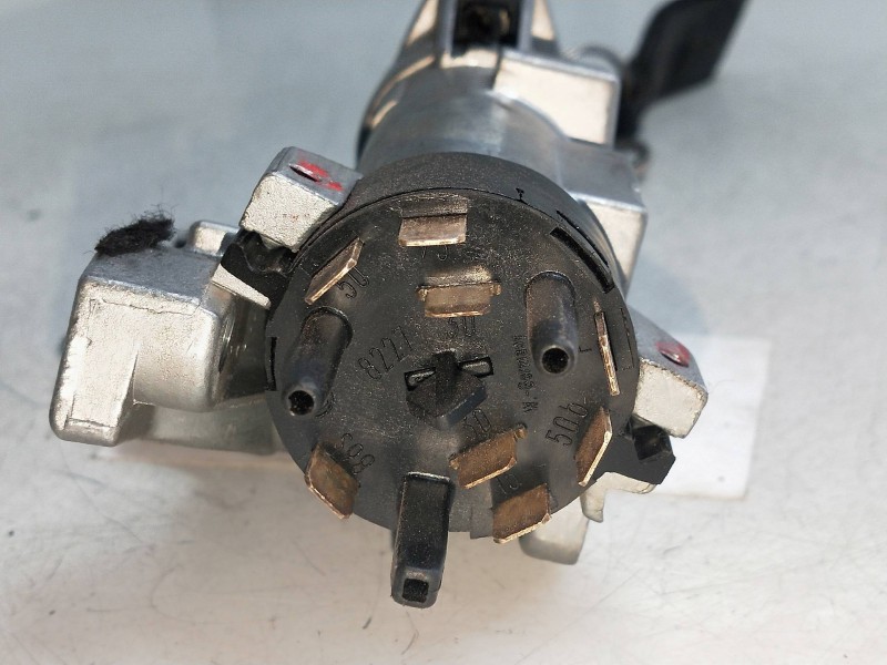 Recambio de conmutador de arranque para audi a6 berlina (4b2) 2.4 (121kw) referencia OEM IAM 1J0419959  