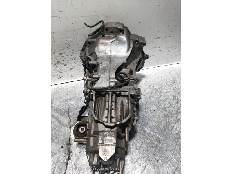 Recambio de caja cambios para audi 80 (811/813) referencia OEM IAM AUF 19040  Recambio de caja cambios para audi 80 (811/813) referencia OEM IAM AUF 19040