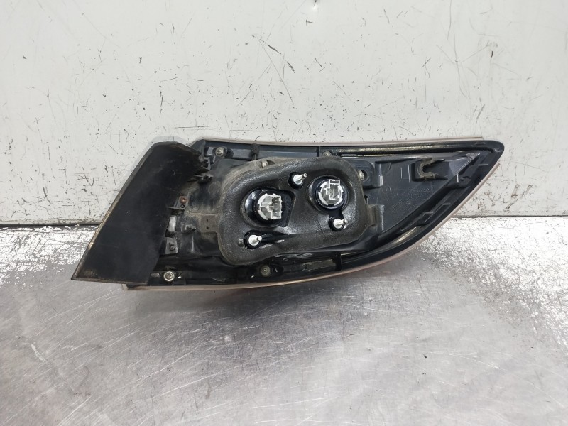 Recambio de piloto trasero izquierdo para mazda 3 lim. (bl) referencia OEM IAM BBN751160K2442  