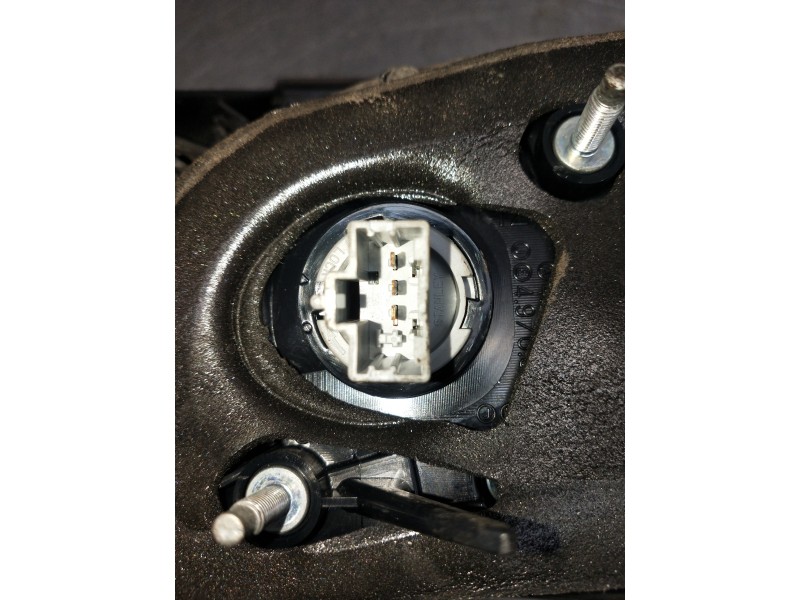 Recambio de piloto trasero izquierdo para mazda 3 lim. (bl) referencia OEM IAM BBN751160K2442  