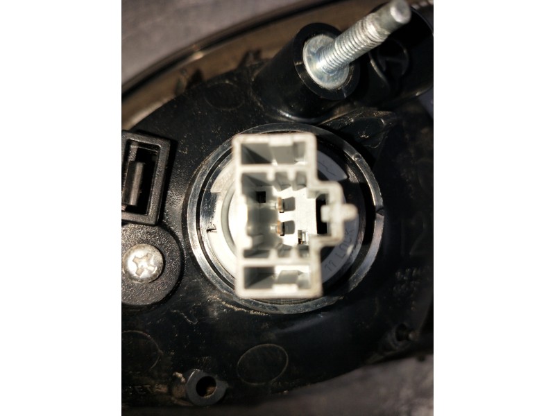 Recambio de piloto trasero izquierdo interior para mazda 3 lim. (bl) referencia OEM IAM BBN751300K2442  