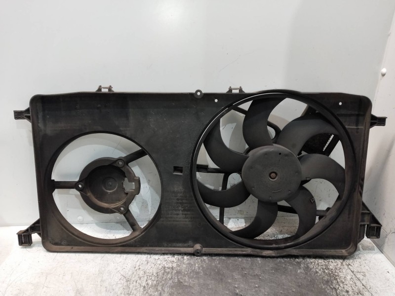 Recambio de electroventilador para ford transit caja cerrada ´06 referencia OEM IAM 8C118C607AB 8240570 