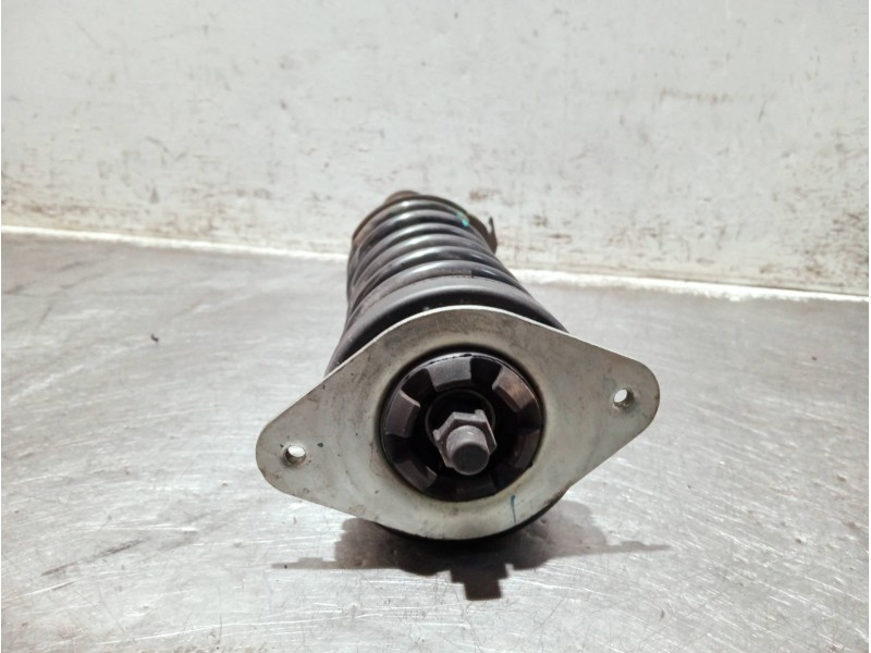 Recambio de amortiguador delantero derecho para dacia spring referencia OEM IAM 543022595R  