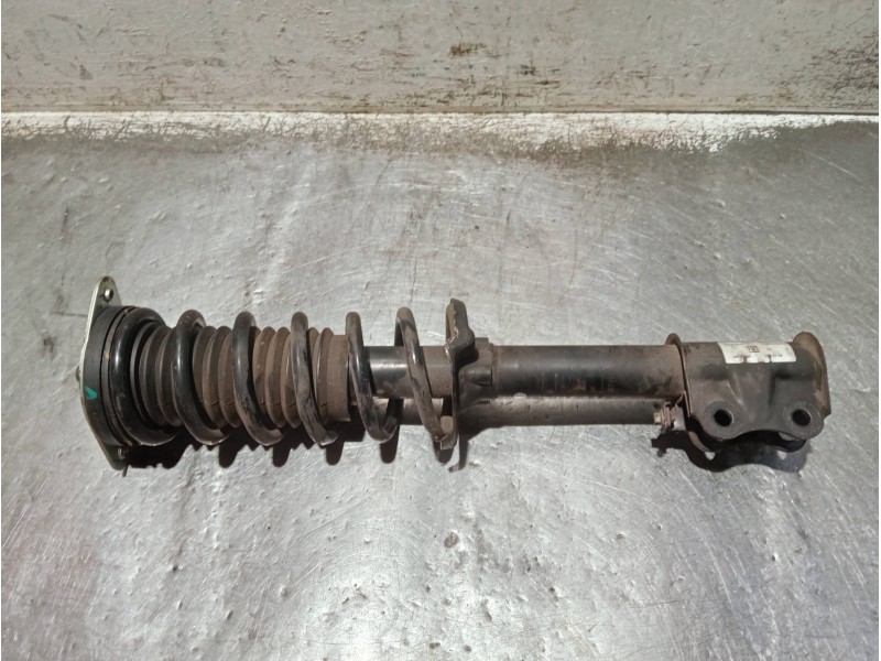Recambio de amortiguador delantero izquierdo para dacia spring referencia OEM IAM 543022595R  