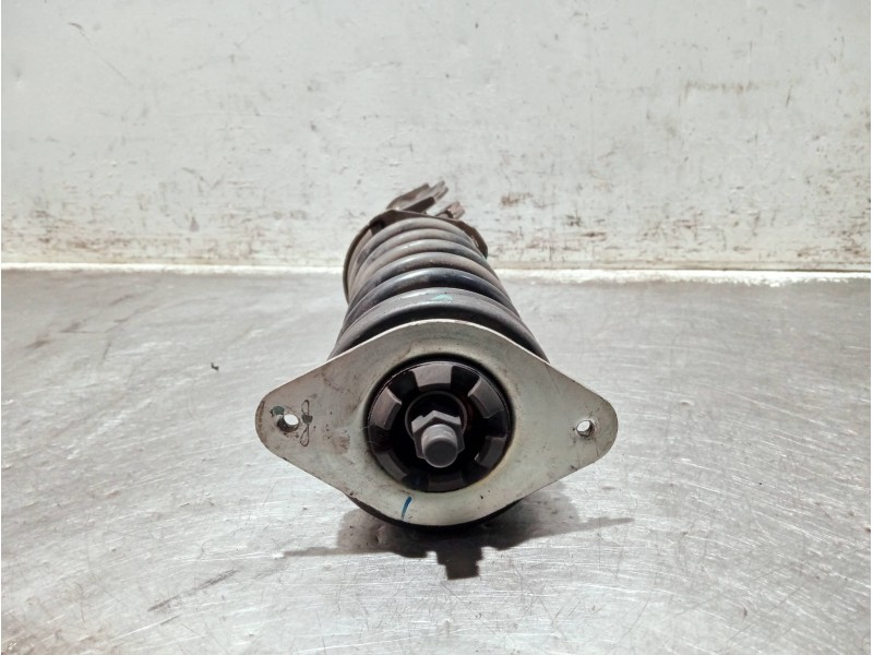 Recambio de amortiguador delantero izquierdo para dacia spring referencia OEM IAM 543022595R  