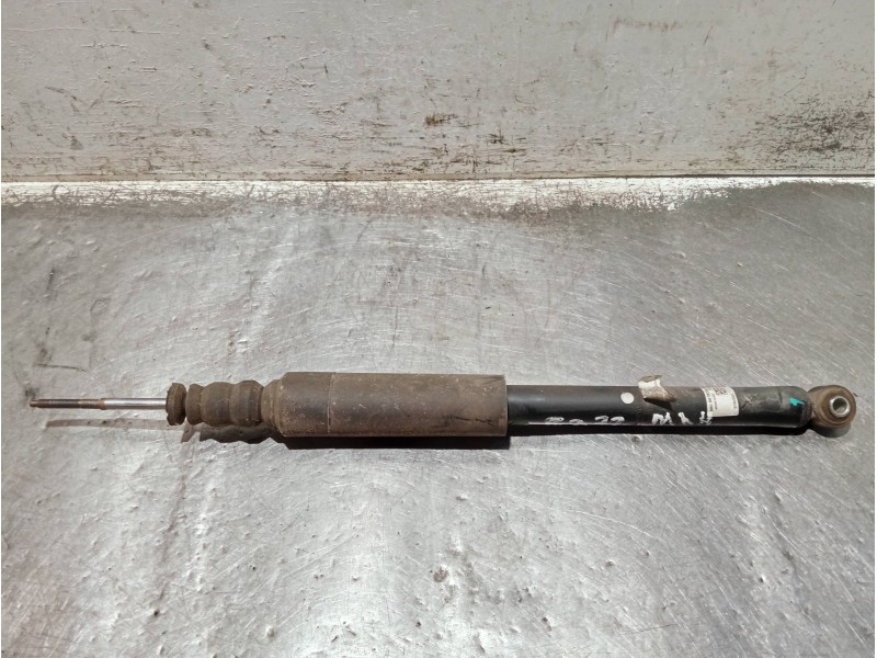 Recambio de amortiguador trasero izquierdo para dacia spring referencia OEM IAM 562103041R MEM533401 
