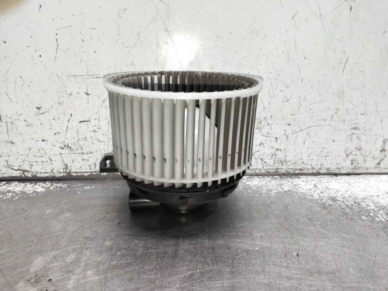 Recambio de motor calefaccion para mazda 3 lim. (bl) referencia OEM IAM 8727000860  