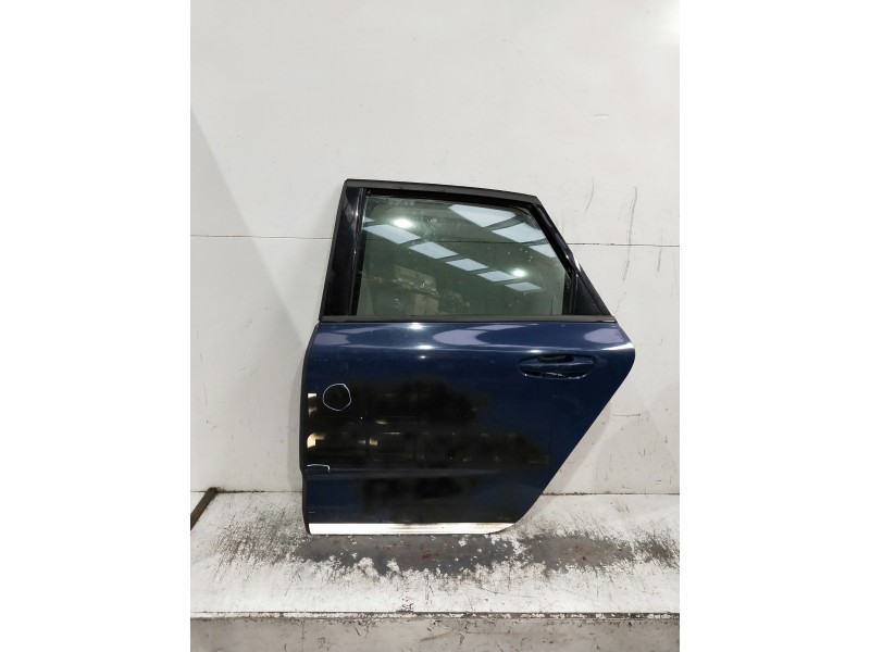 Recambio de puerta trasera izquierda para citroen c4 picasso referencia OEM IAM   5P