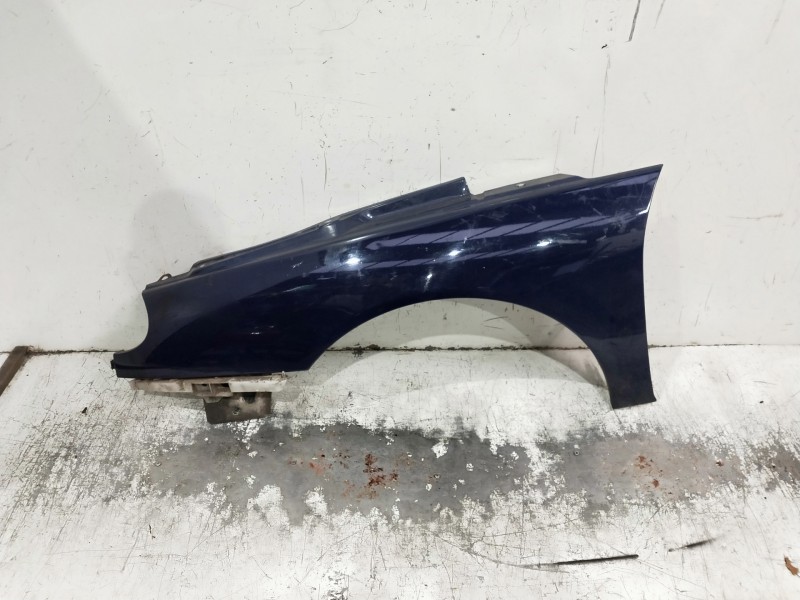 Recambio de aleta delantera izquierda para renault laguna (b56) 2.2 dt rxe referencia OEM IAM   