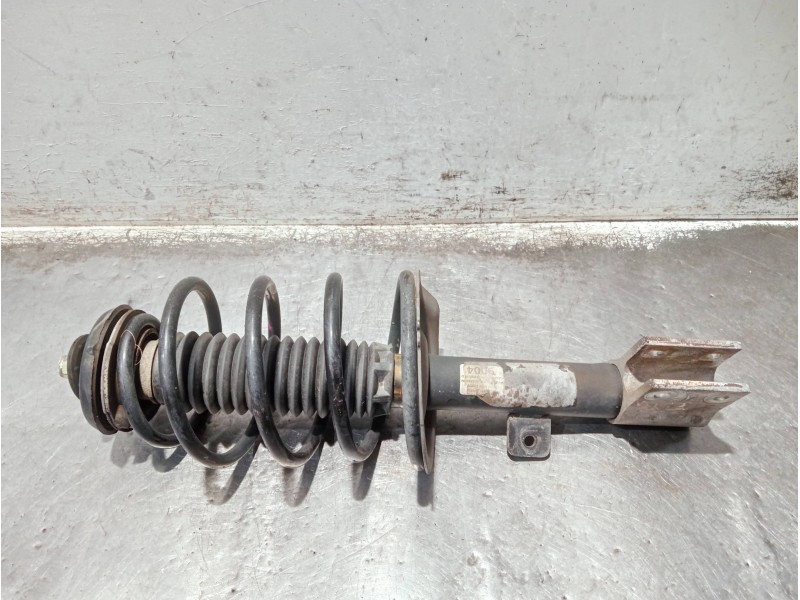 Recambio de amortiguador delantero izquierdo para peugeot 307 (s1) referencia OEM IAM   