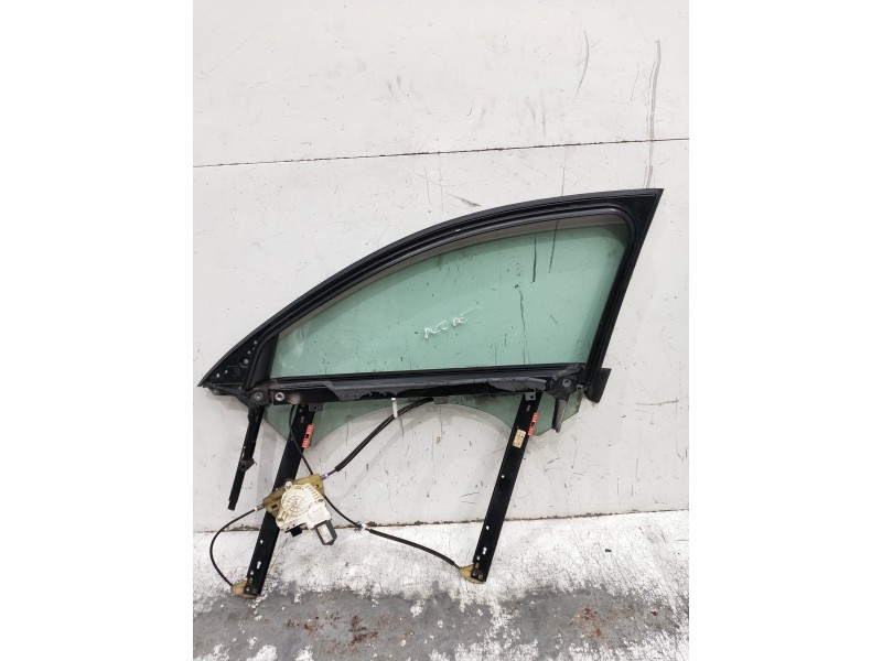 Recambio de elevalunas delantero derecho para audi a6 avant (4f5) referencia OEM IAM 4F0837462D  4P