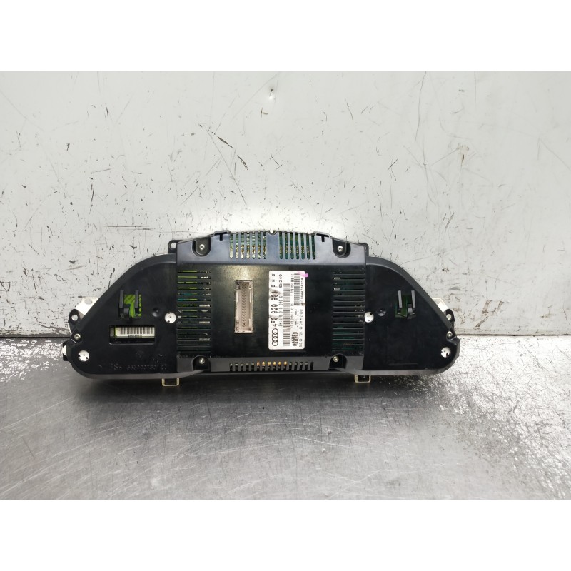Recambio de cuadro instrumentos para audi a6 avant (4f5) referencia OEM IAM 4F0920901F 503001720100 4F0910900C