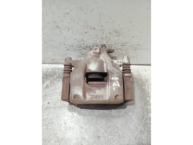 Recambio de pinza freno delantera izquierda para toyota aygo referencia OEM IAM Y01786  