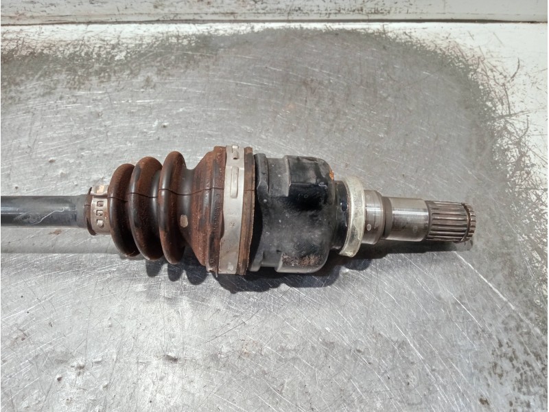 Recambio de transmision delantera izquierda para toyota aygo referencia OEM IAM 434200H040A 420040A 