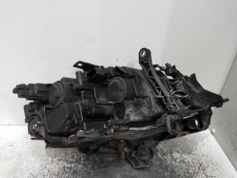 Recambio de faro izquierdo para audi a4 ber. (b8) referencia OEM IAM 8K0805607L 2002837 1301073083