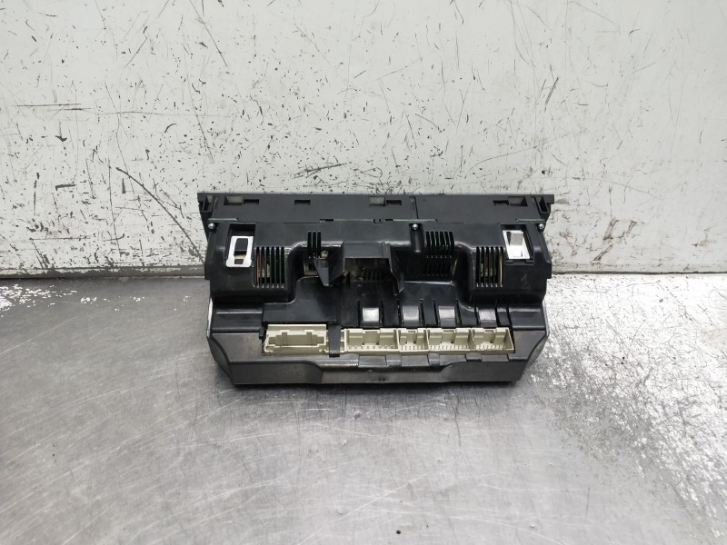 Recambio de mando calefaccion / aire acondicionado para audi a6 avant (4f5) referencia OEM IAM 4F1820043T 5HB00883438 SW4F091004