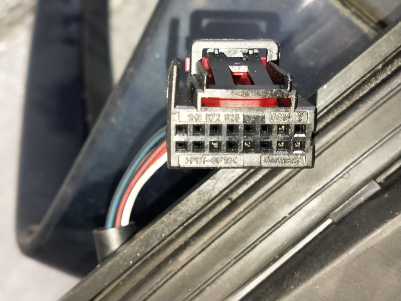 Recambio de retrovisor derecho para audi a6 avant (4f5) referencia OEM IAM   ELÉCTRICO