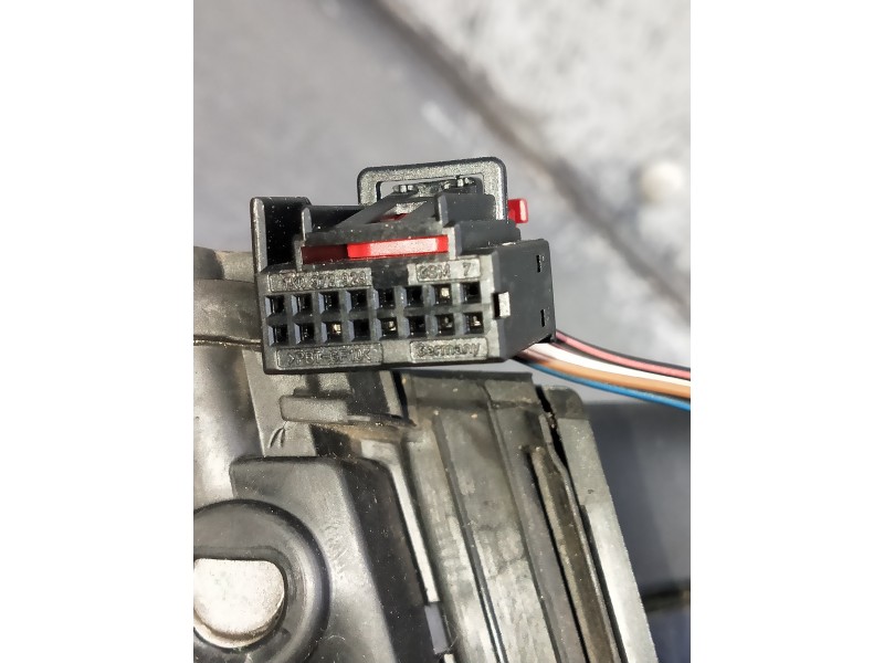 Recambio de retrovisor izquierdo para audi a6 avant (4f5) referencia OEM IAM   ELÉCTRICO