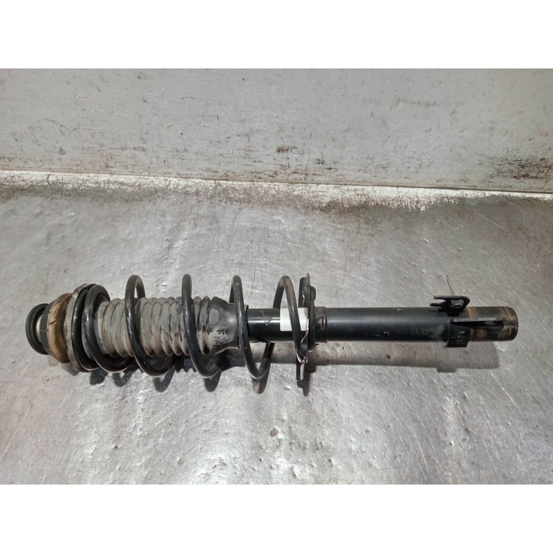 Recambio de amortiguador delantero izquierdo para toyota aygo referencia OEM IAM 485200H040 03081000796 