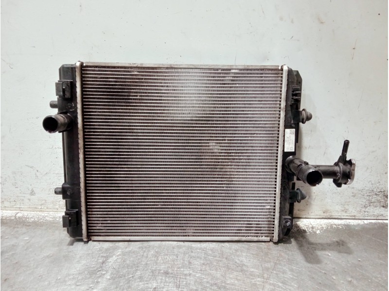 Recambio de radiador agua para toyota aygo referencia OEM IAM CZ4221753582  