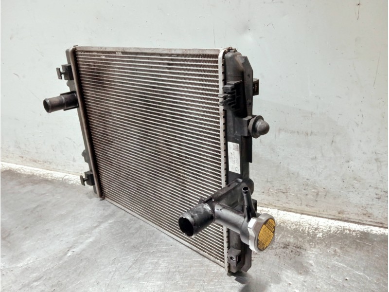Recambio de radiador agua para toyota aygo referencia OEM IAM CZ4221753582  