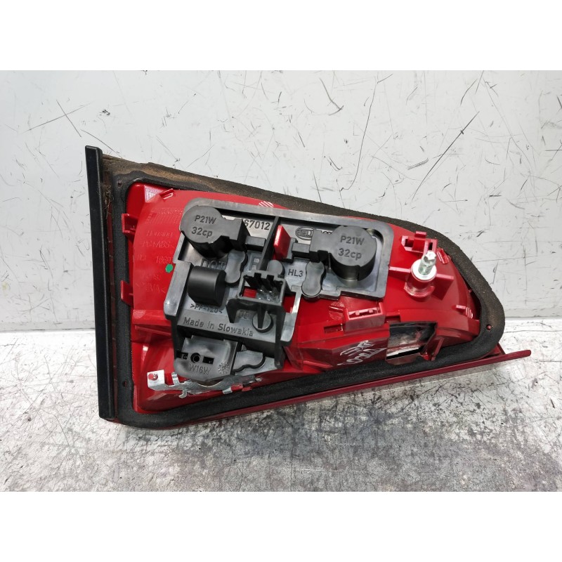 Recambio de piloto trasero derecho interior para audi a4 ber. (b8) referencia OEM IAM 8K5945094  