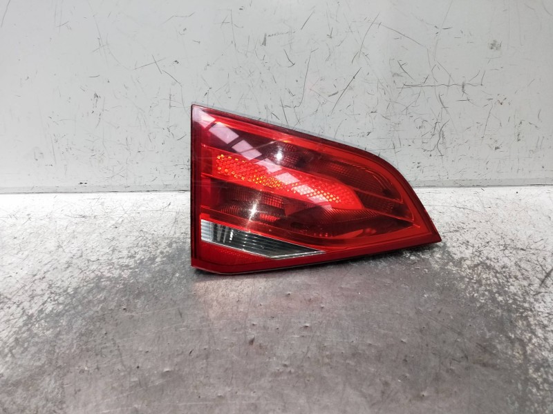 Recambio de piloto trasero izquierdo interior para audi a4 ber. (b8) referencia OEM IAM 8K5945093D  