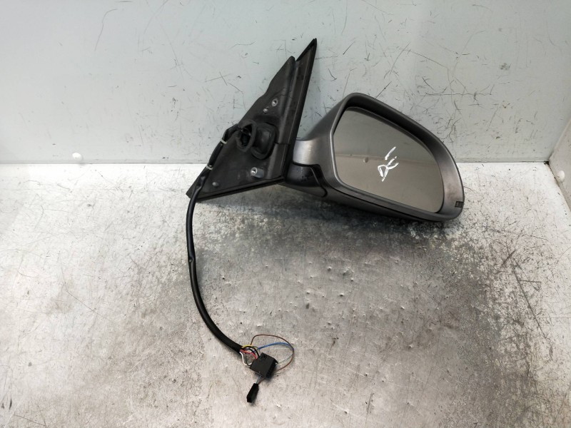 Recambio de retrovisor derecho para audi a4 ber. (b8) referencia OEM IAM   