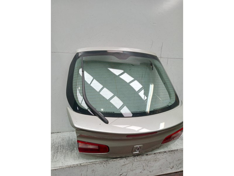 Recambio de porton trasero para renault laguna ii (bg0) referencia OEM IAM   5P