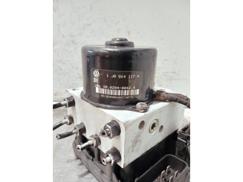 Recambio de abs para volkswagen polo berlina (6n1) referencia OEM IAM 1J0907379 1J0614117A 10020400424