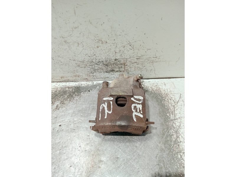 Recambio de pinza freno delantera izquierda para volkswagen polo berlina (6n1) referencia OEM IAM 216213  