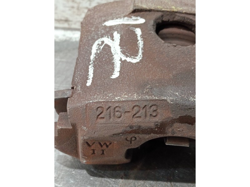 Recambio de pinza freno delantera izquierda para volkswagen polo berlina (6n1) referencia OEM IAM 216213  