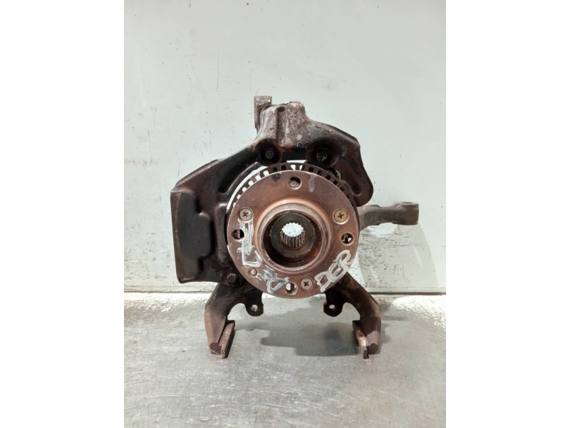 Recambio de mangueta delantera derecha para volkswagen polo berlina (6n1) referencia OEM IAM 6N0615312A  