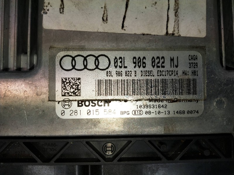 Recambio de centralita motor uce para audi a4 ber. (b8) referencia OEM IAM 0281015584 03L906022 EFC17CP14