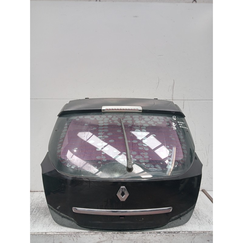 Recambio de porton trasero para renault laguna grandtour iii 2.0 dci referencia OEM IAM   5P