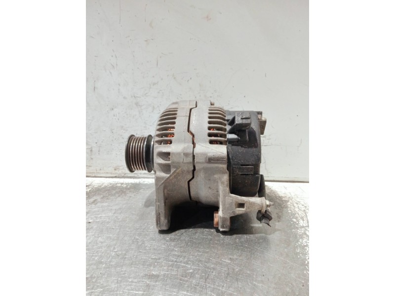 Recambio de alternador para volkswagen polo berlina (6n1) referencia OEM IAM 028903025H 0123310019 