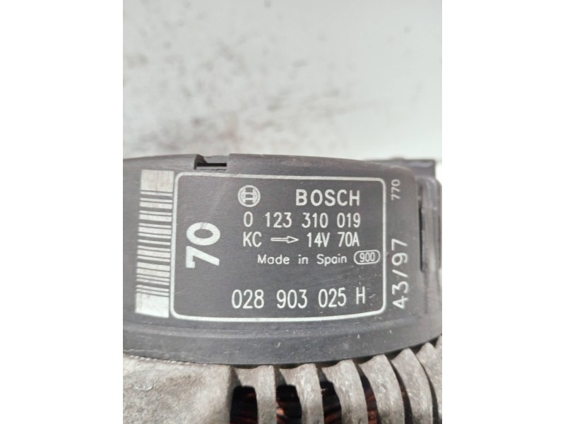Recambio de alternador para volkswagen polo berlina (6n1) referencia OEM IAM 028903025H 0123310019 