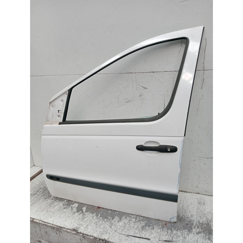 Recambio de puerta delantera izquierda para mercedes vaneo (w414) furgoneta compacta referencia OEM IAM  VER FOTOS 5P