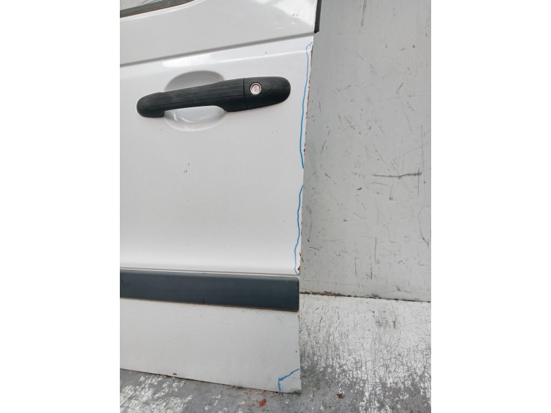 Recambio de puerta delantera izquierda para mercedes vaneo (w414) furgoneta compacta referencia OEM IAM  VER FOTOS 5P