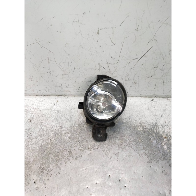 Recambio de faro antiniebla derecho para nissan qashqai (j10) referencia OEM IAM 89206431 261558990A 