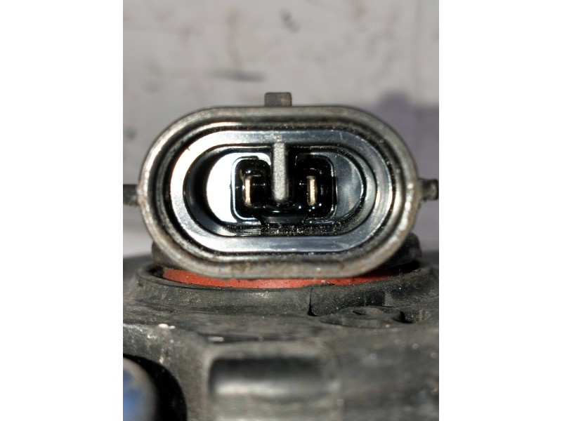 Recambio de faro antiniebla derecho para nissan qashqai (j10) referencia OEM IAM 89206431 261558990A 