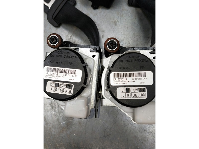 Recambio de juego cinturones trasero para audi a1 sportback (gba) referencia OEM IAM KR13Q351W9 KR13Q,351WA 5P