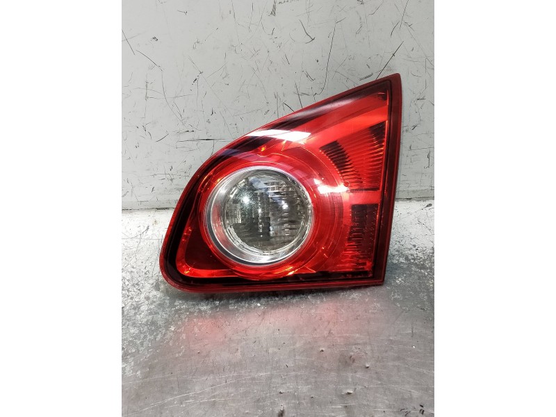 Recambio de piloto trasero derecho interior para nissan qashqai (j10) referencia OEM IAM 89071064  