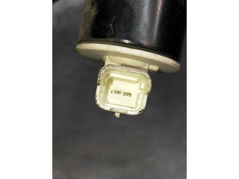 Recambio de piloto trasero derecho interior para nissan qashqai (j10) referencia OEM IAM 89071064  