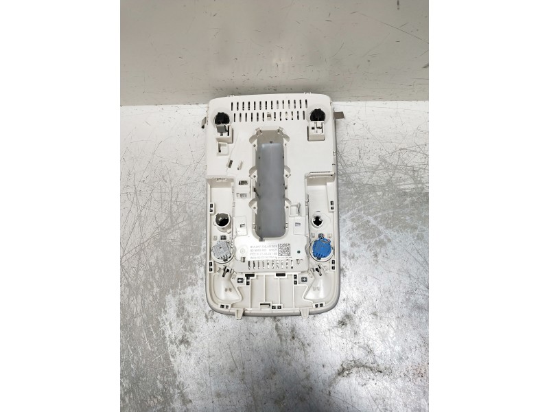 Recambio de luz interior para audi a1 sportback (gba) referencia OEM IAM 81A947135AG 025063902 